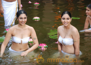 Rajakota Rahasyam Hot Movie Stills   photo 100