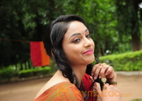 Rajmahal Movie Hot Stills  photo 20