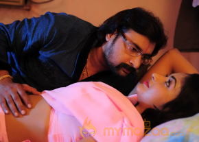 Rajmahal Movie Hot Stills  photo 37