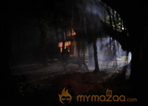 Rajmahal Movie Hot Stills  photo 7