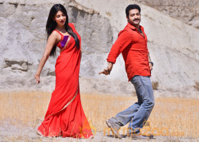 Ramayya Vastavayya Movie New Stills photo 5