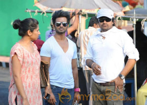 Ramayya Vastavayya Onlocation Photos  photo 7