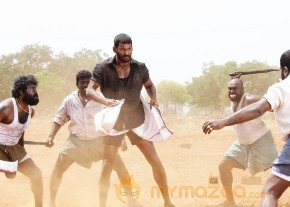 Rayudu Movie Hd Wallpapers photo 15