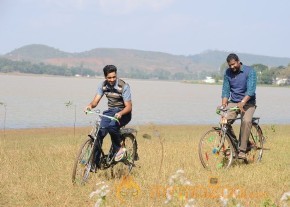 Right Right Movie Working Latest Stills photo 8
