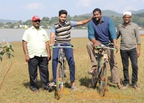 Right Right Movie Working Latest Stills photo 2
