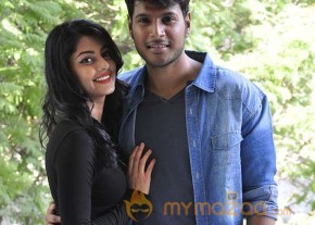 Run Telugu Movie Stills photo 25