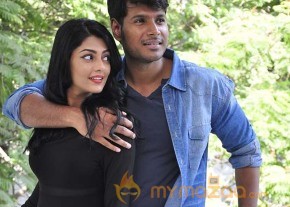 Run Telugu Movie Stills photo 20