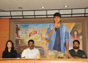 Run Telugu Movie Stills photo 13