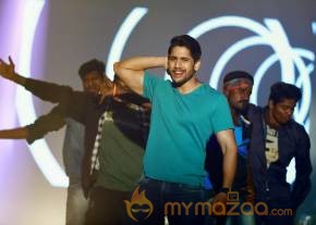 Saahasam Swaasaga Saagipo New Telugu Movie Stills photo 2