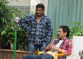 Saradaga Ammaitho Movie Working Stills  photo 20