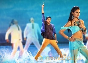 Selfie Raja Movie Stills