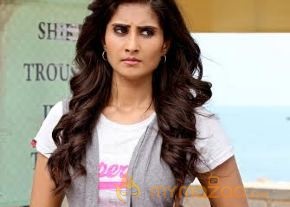 Shamili in Veera Sivaji Movie Latest Photoshoot Stills photo 19