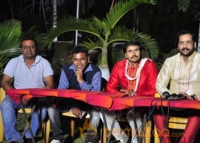 She Movie Shooting Stills photo 29