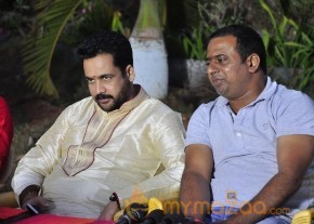 She Movie Shooting Stills photo 38