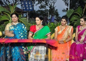 She Movie Shooting Stills photo 20