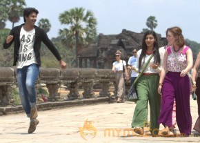 Shooting Spot: Om Shanthi Om Movie Stills photo 25