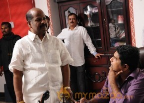 Shourya Movie Working Stills photo 11