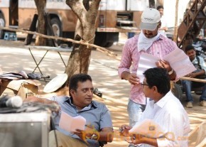 Shourya Movie Working Stills photo 22