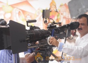 Shourya Movie Working Stills photo 12