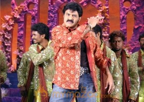 Simha Movie Stills photo 37