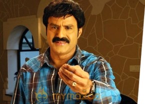 Simha Movie Stills photo 29