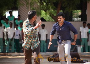 Singam Movie Latest Stills   photo 127