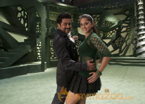 Singam Movie Latest Stills   photo 13