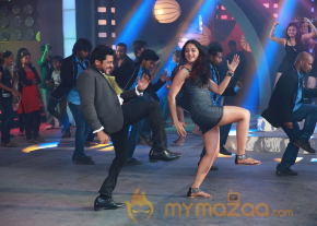 Singam New Movie Stills  photo 20