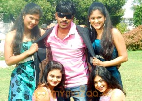 Siri Malle Puvvu Movie photo 10