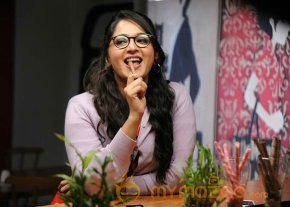 Size Zero movie Anushka latest images photo 3