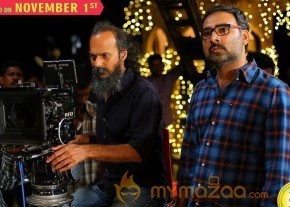 Size Zero Working Photos photo 9