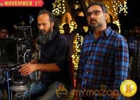 Size Zero Working Stills photo 6