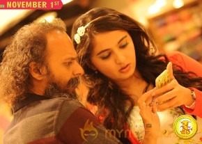 Size Zero Working Stills photo 10