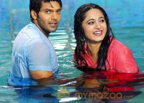 Size Zero photo 16