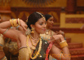 Sneha Stills in Rajakota Rahasyam Movie Stills  photo 34