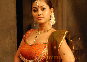 Sneha Stills in Rajakota Rahasyam Movie Stills  photo 44