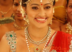 Sneha Stills in Rajakota Rahasyam Movie Stills  photo 56