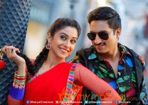 Soukyam Movie Latest Stills photo 13