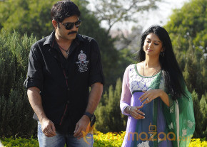 Srikanth & Kamana Jetmalani New Movie Stills   photo 4