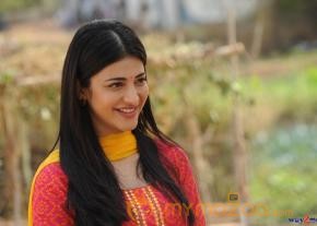 Srimanthudu Movie New Stills photo 22