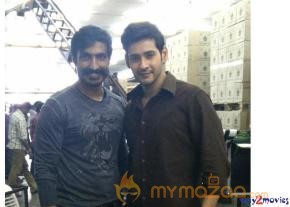 Srimanthudu Movie Working Stills photo 8