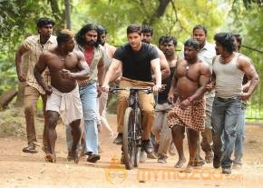 Srimanthudu Telugu Movie Latest Stills photo 6
