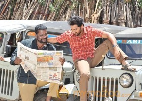 Telugu Movie Right Right latest stills photo 5