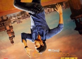 Telugu movie Run Releasing today posters photo 2