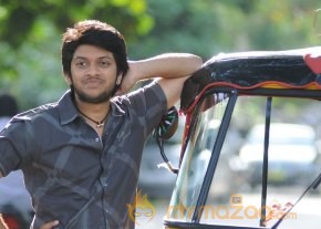Telugu Upcoming Premante Suluvu Kadura movie stills photo 21