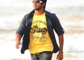 Telugu Upcoming Premante Suluvu Kadura movie stills photo 17