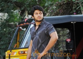 Telugu Upcoming Premante Suluvu Kadura movie stills photo 8