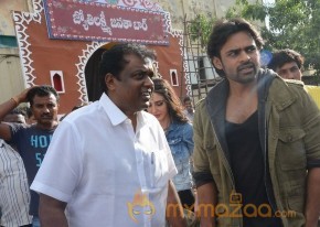 Thikka Item Song  Shooting Pics photo 24