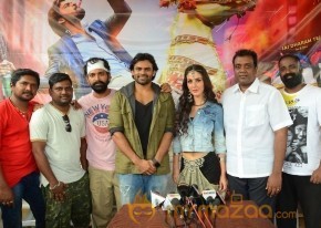 Thikka Item Song  Shooting Pics photo 4