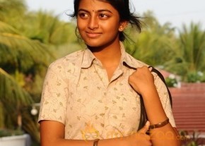 Tholipremalo Cinema Photos photo 20